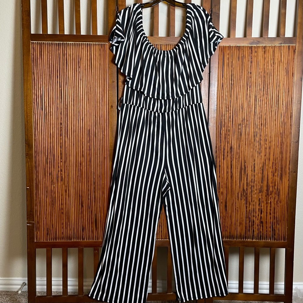 Off the Shoulder Striped Jumpsuit Size 2X